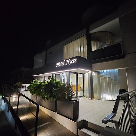 Albergo Nyers Perugia Exterior foto