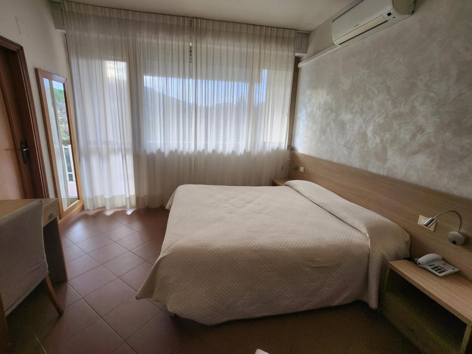 Albergo Nyers Perugia Exterior foto